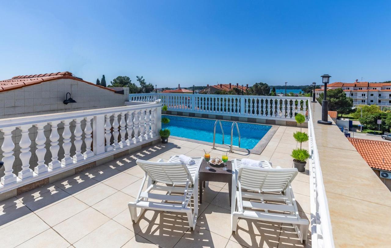 Villa San Rocco Bed & Breakfast Медулин Экстерьер фото